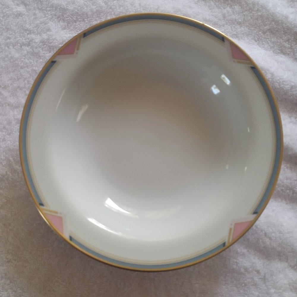 NEVER BEEN USED Richard Ginori Rimmed Soup Plate
